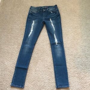 Nine Planet skinny Jean in size 5 juniors